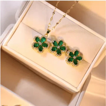 Rings, Necklaces & Earrings